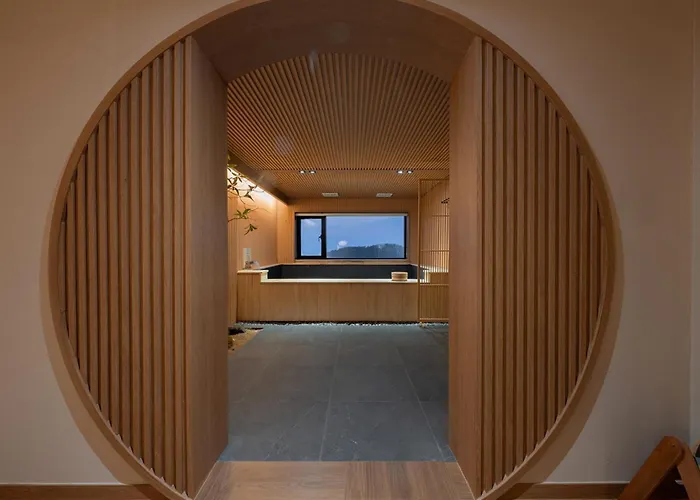 旅館 Mandeok Denbasta